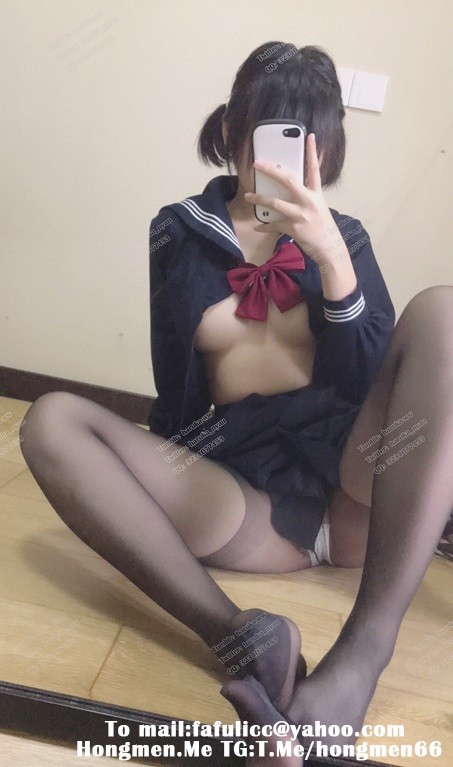 推特网红嫩妹子悠宝三岁黑丝JK制服 40P+1V